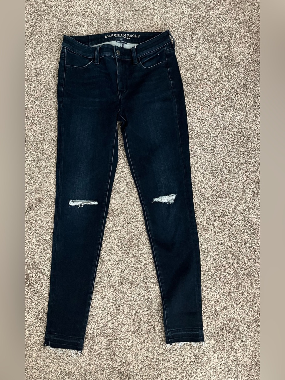 American Eagle Outfitters Dark Blue Skinny Jeans with Knee Distress